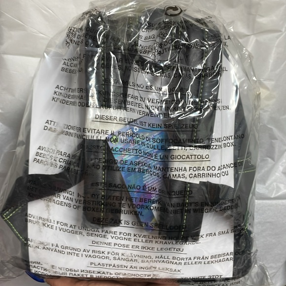 24HR DROP ⬇️ Loungefly Exclusive Malficient Backpack - Picture 2 of 2